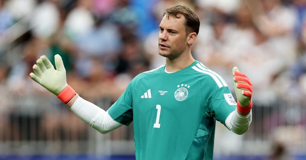 Manuel Neuer vi phạm luật FIFA ngày tái xuất đội tuyển Đức, may mắn thoát án phạt - hình ảnh - vn-new88.com Manuel Neuer vi phạm luật FIFA ngày tái xuất đội tuyển Đức, may mắn thoát án phạt - hình ảnh - vn-new88.com