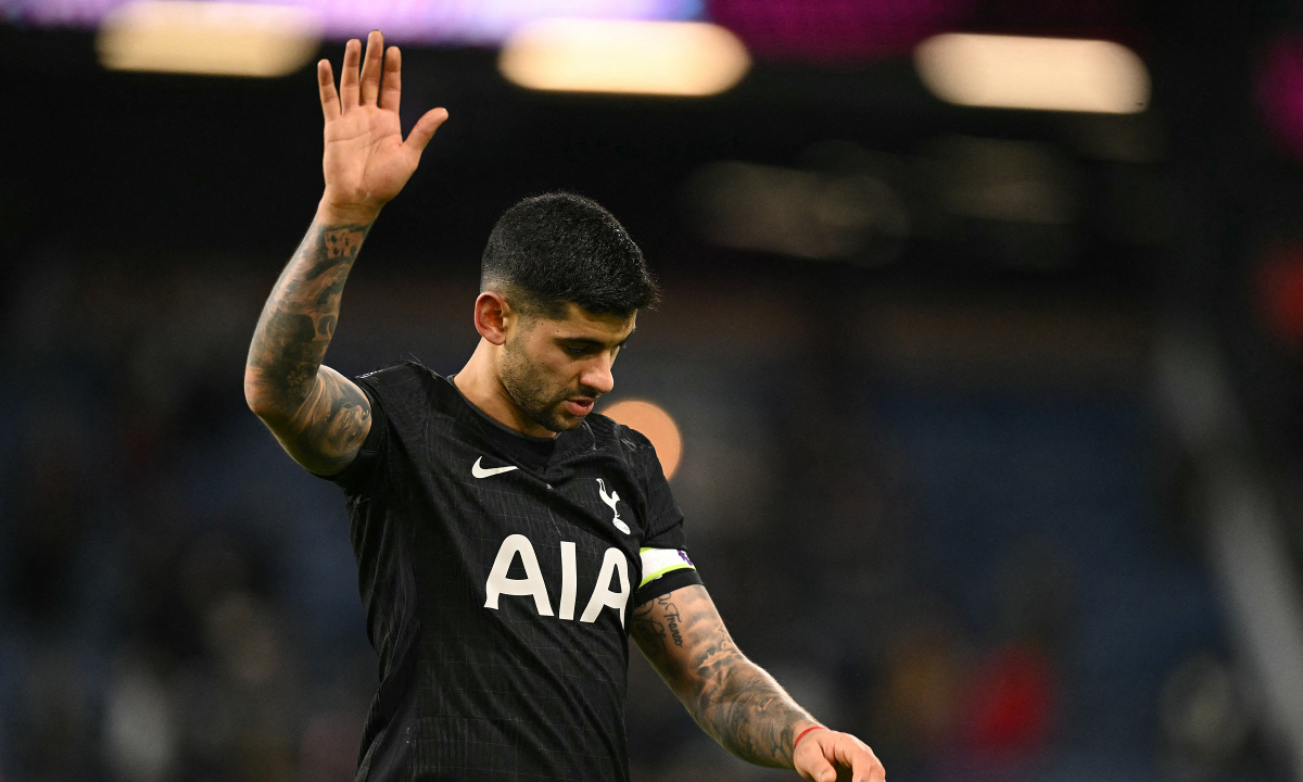 Man Utd Nhắm Mua Đội Trưởng Tottenham: Cơ Hội Vàng Cho Fan Cá Cược Bóng Đá Online - hình ảnh - vn-new88.com