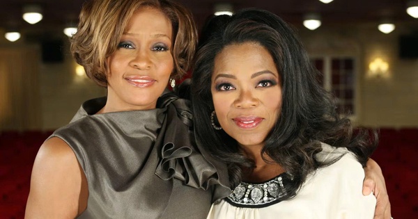 Gia đình Whitney Houston phản ứng gay gắt trước tuyên bố gây sốc của Oprah Winfrey - hình ảnh - vn-new88.com