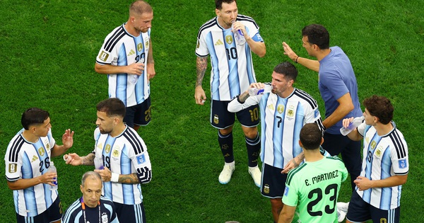 Messi răm rắp tuân lệnh, không bao giờ ‘cãi’ HLV Scaloni nửa lời, đủ tuyệt kỹ đấu… World Cup 2030 - hình ảnh - vn-new88.com Messi răm rắp tuân lệnh, không bao giờ ‘cãi’ HLV Scaloni nửa lời, đủ tuyệt kỹ đấu… World Cup 2030 - hình ảnh - vn-new88.com