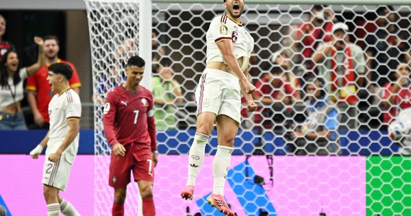 Casino trực tuyến Việt Nam và khoảnh khắc tiễn biệt Ronaldo tại World Cup - hình ảnh - vn-new88.com Casino trực tuyến Việt Nam và khoảnh khắc tiễn biệt Ronaldo tại World Cup - hình ảnh - vn-new88.com