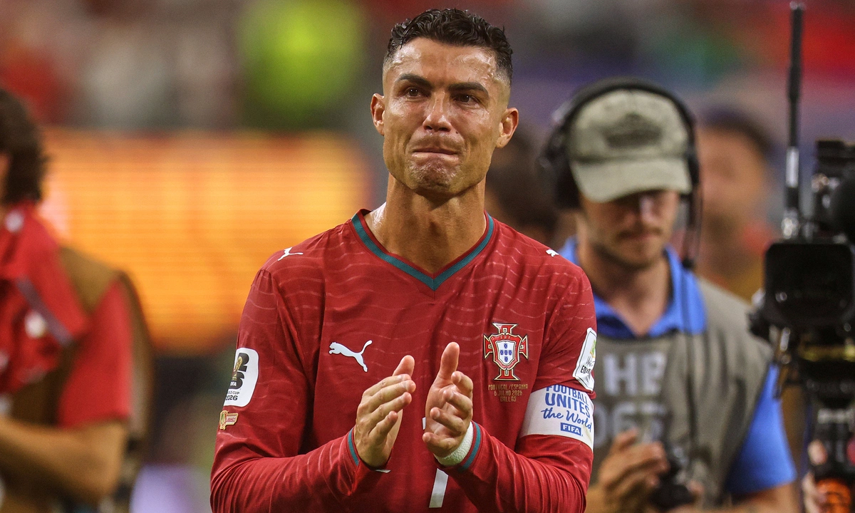 Djorkaeff: ‘Ronaldo bị Bồ Đào Nha tẩy chay’: góc nhìn mới cho người chơi Việt - hình ảnh - vn-new88.com