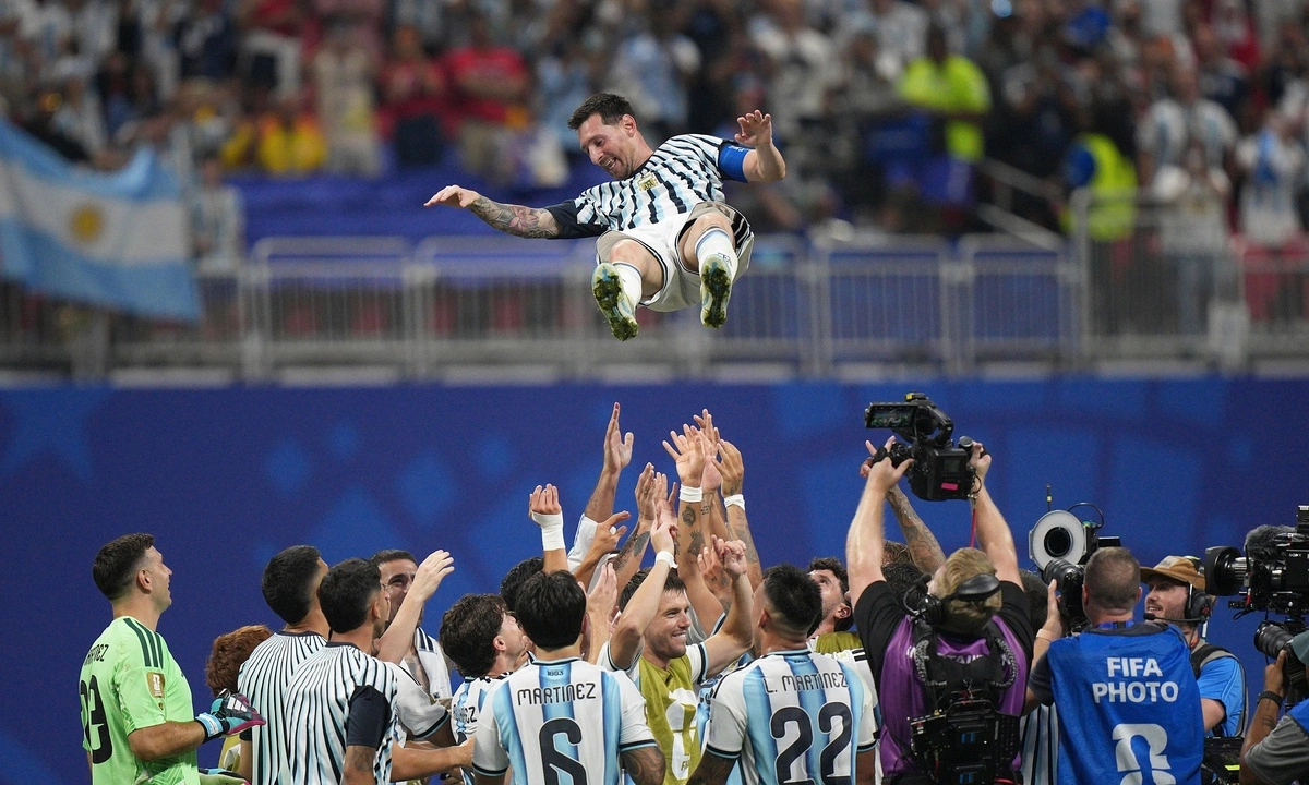 Messi phá kỷ lục ghi bàn liên tiếp ở vòng knock-out World Cup - hình ảnh - vn-new88.com